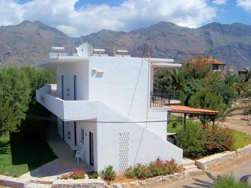 Maria'S Studios Frangocastelo Exterior photo